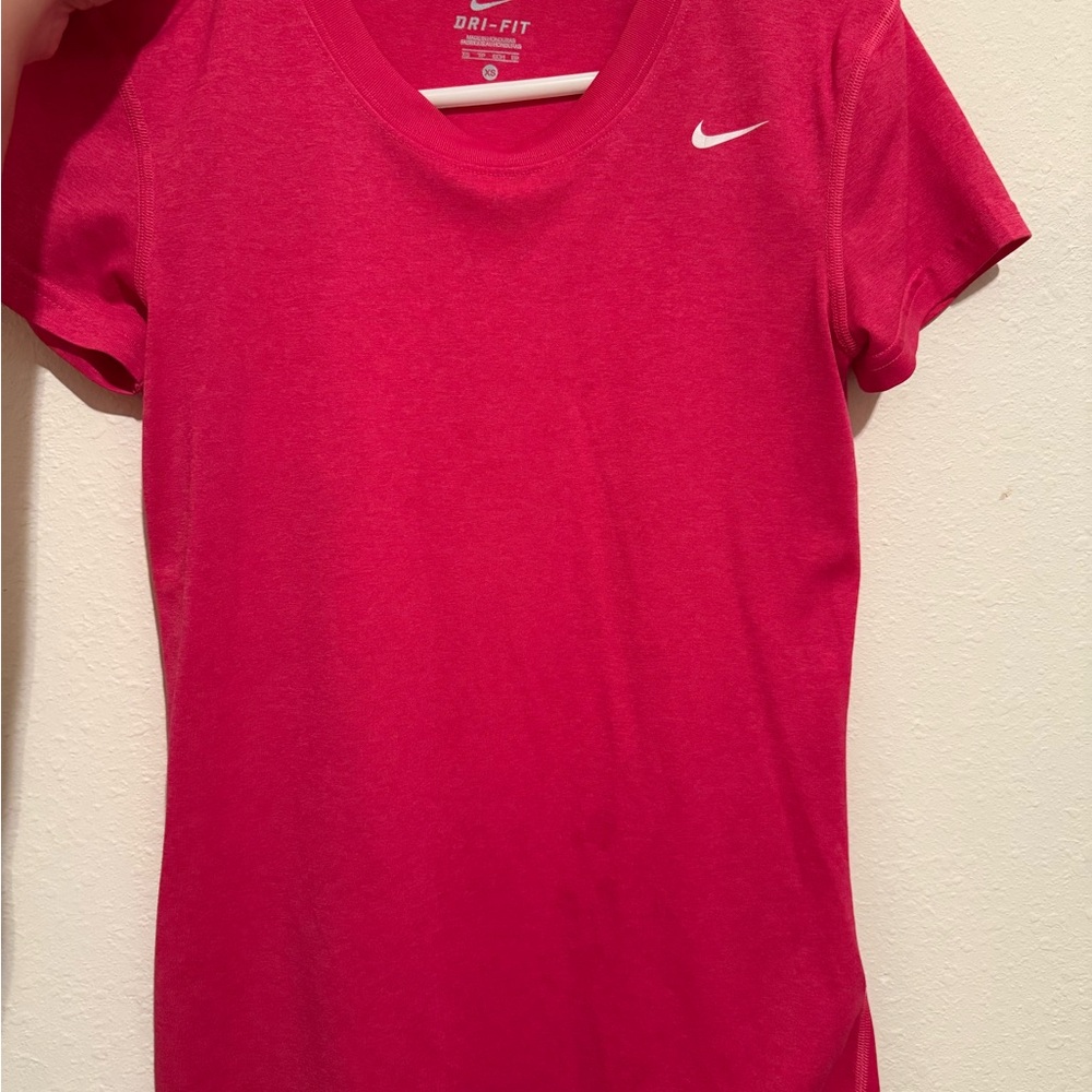 Nike Pink Fitted Short Sleeve Tee
